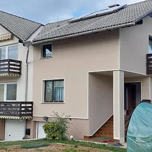 Mici's , Visoko (Sencur) Slowenien