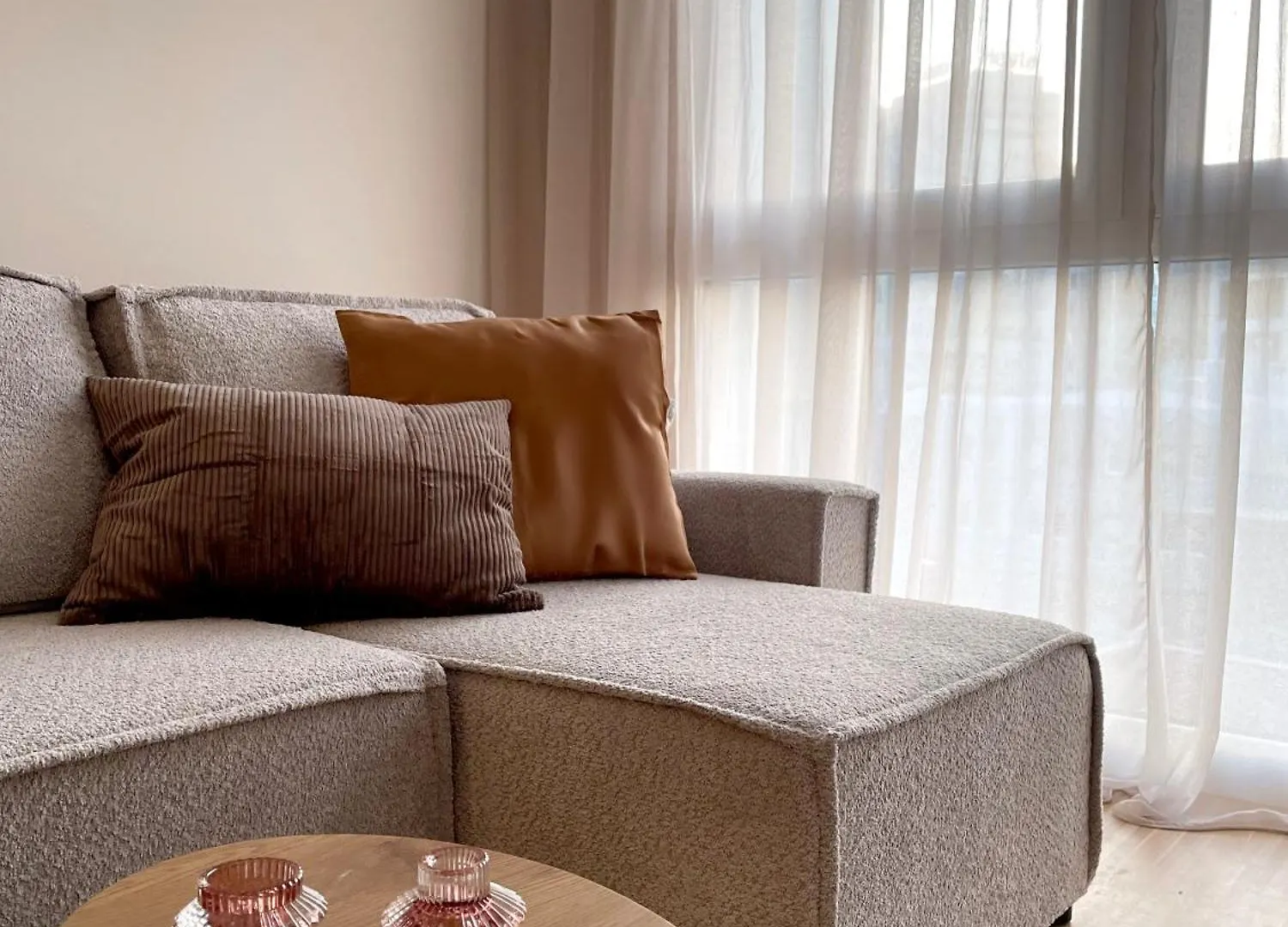 Coho City Apartments Mit Hauseigener Tiefgarage Viena