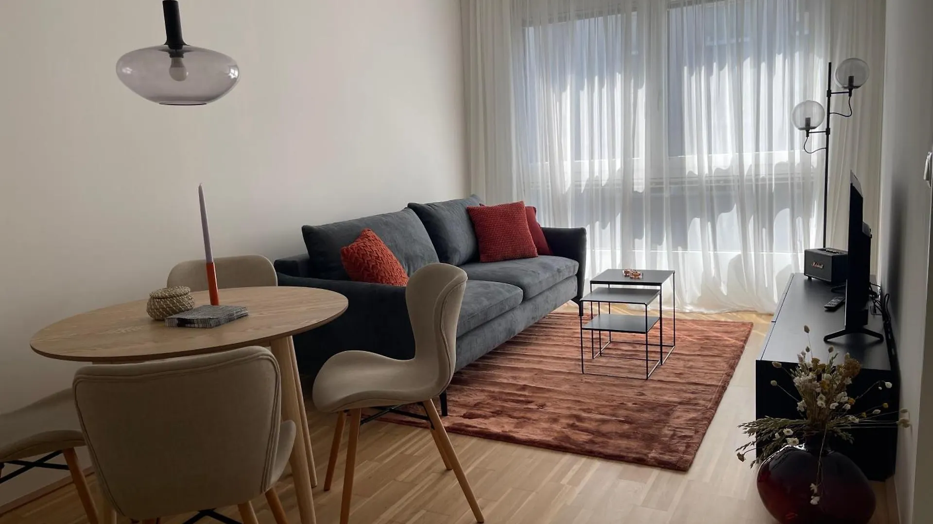 Coho City Apartments Mit Hauseigener Tiefgarage Viena