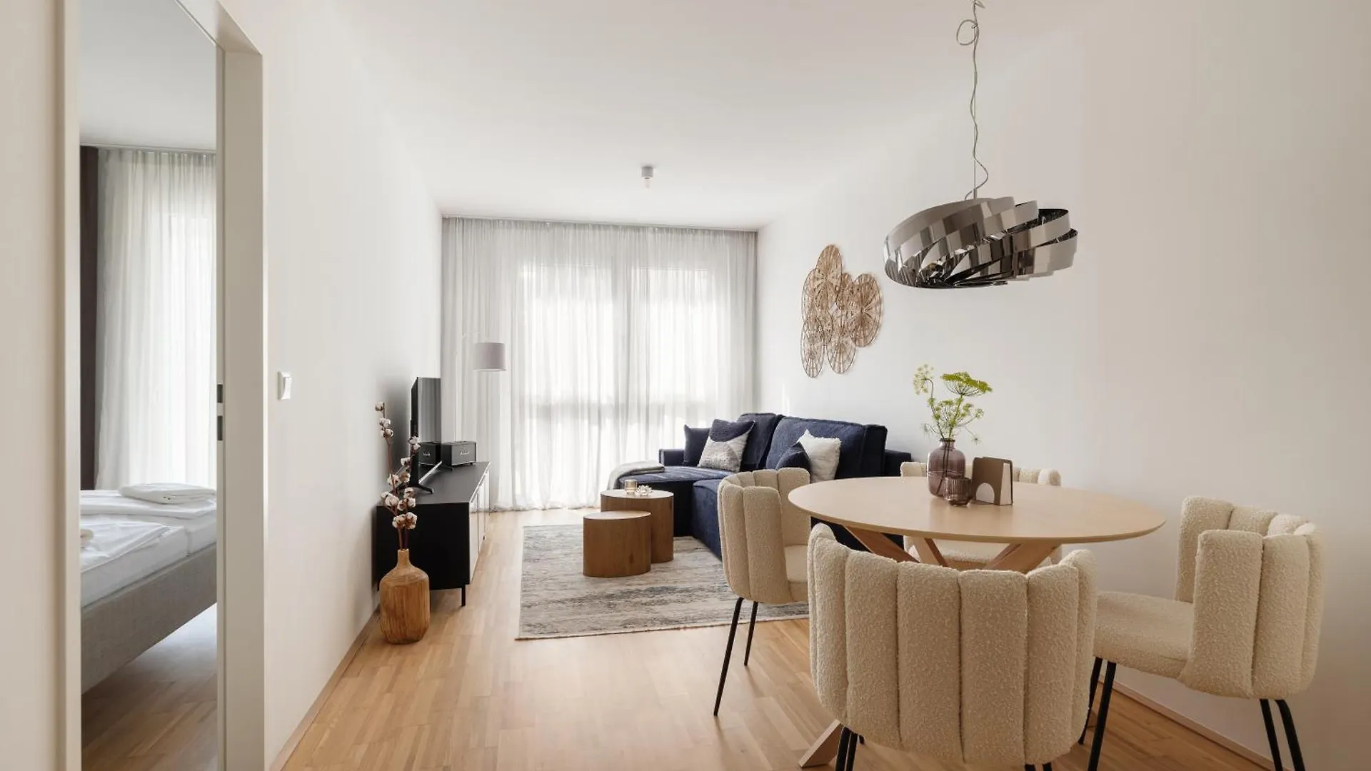 Coho City Apartments Mit Hauseigener Tiefgarage Viena
