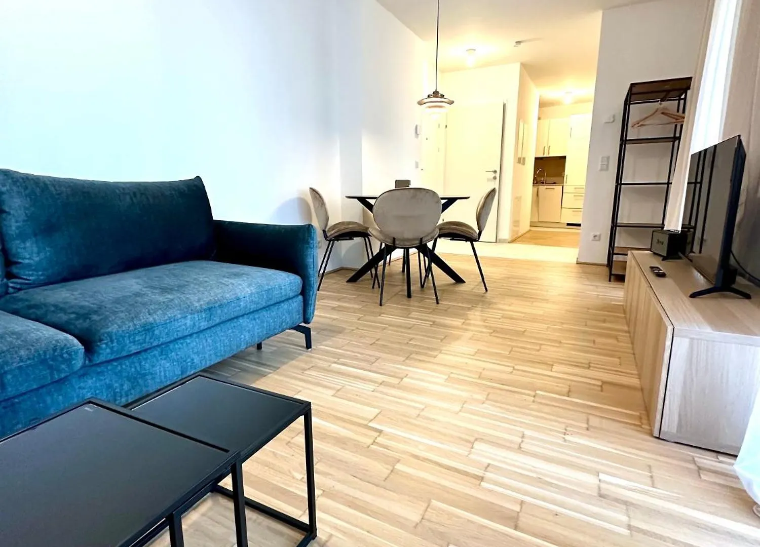 Coho City Apartments Mit Hauseigener Tiefgarage Viena