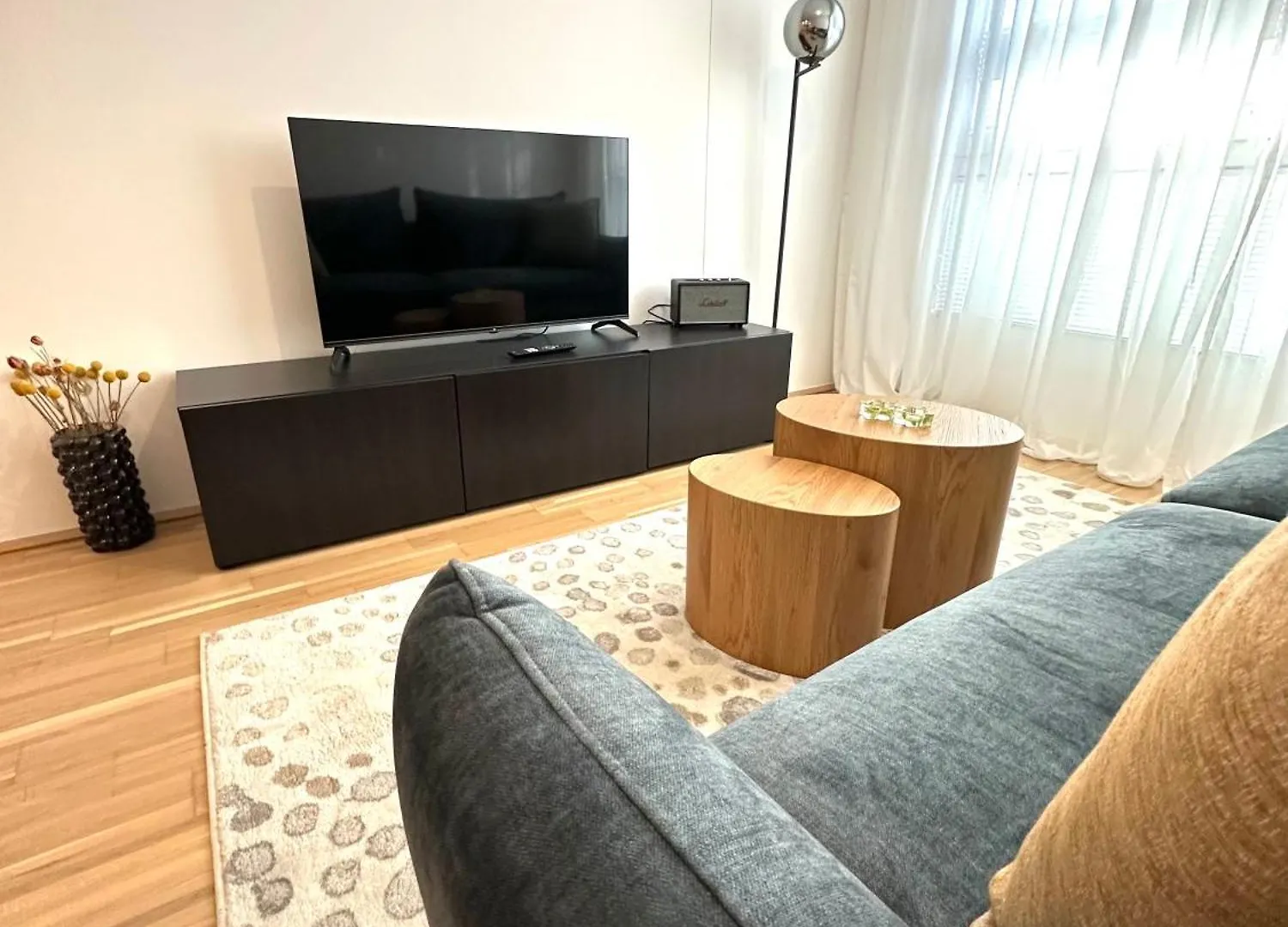 Coho City Apartments Mit Hauseigener Tiefgarage Viena