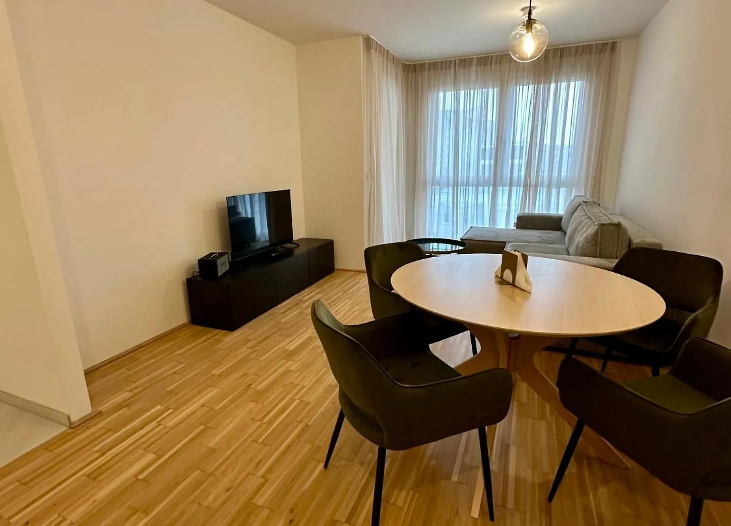 Coho City Apartments Mit Hauseigener Tiefgarage Viena 0*,
