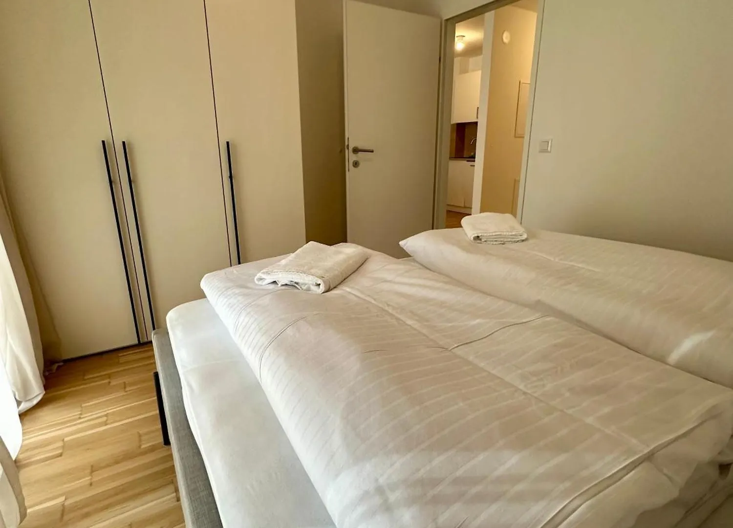 Coho City Apartments Mit Hauseigener Tiefgarage Viena